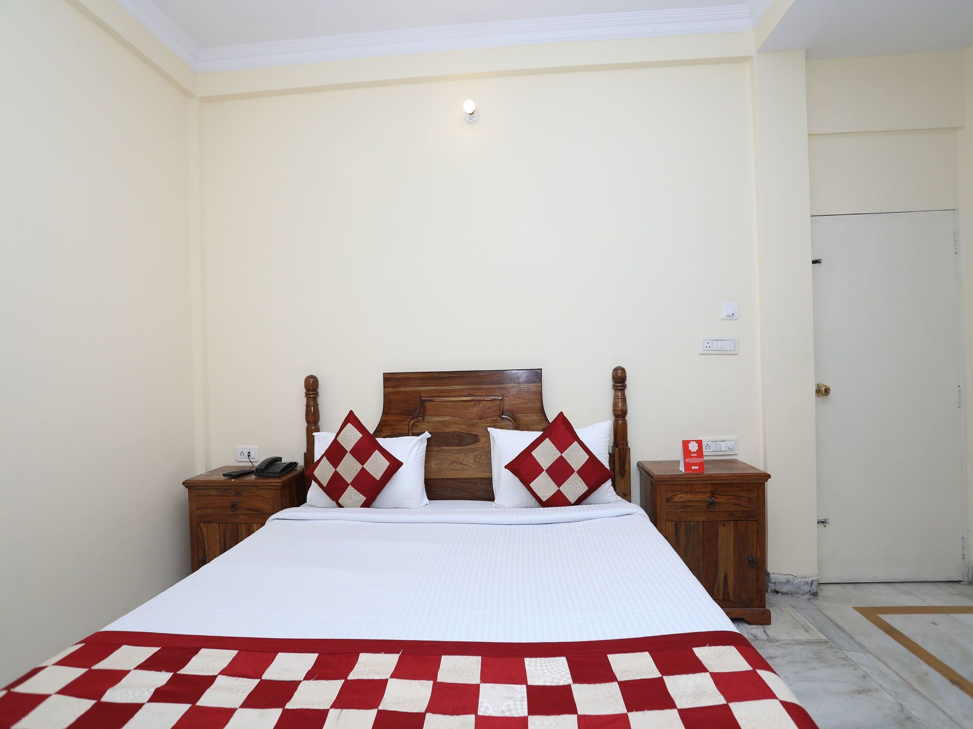 Hotel Oyo 10283 Darbar